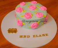 کیک تولد به سفارش یه بانوی خوش سلیقه