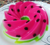 ژله هندوانه ای ویژه شب یلدا