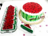 ژله و کیک هندوانه یلدایی من^_^