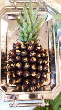 خرما به شکل آناناس برا شب یلدا