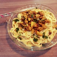 فتوچینی با سس آلفردو