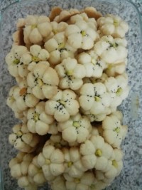 کلوچه برنجی