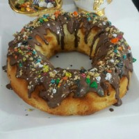 کیک اسفنجی با رویه گاناش