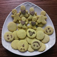 شیرینی زنجبیلی به شکل آدمک