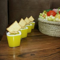 مسقطی زعفرانی