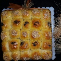 نان شیرین