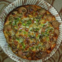 پیتزا قارچ و گوشت و عشق....!!!