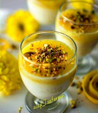 دسر ایرانی اصیل فرنی با طمع وانیلی وزعفرونی