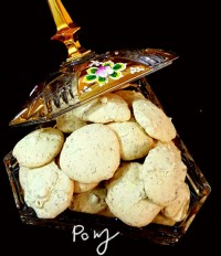 شیرینی پیچ انگشتی