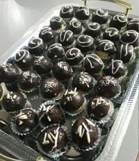 ترافل خامه ای شکلاتی