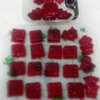 بازم پاستیل این بار آلبالویی