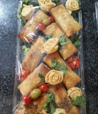 اسپرینگ رول مرغ و سبزیجات