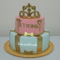 کیک شکلاتی فوندانتی