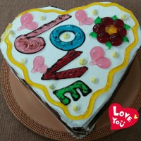 تزیین کیک با خامه و بریلو...