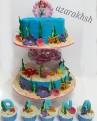 کیک خامه ای با دکور فوندانت