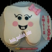 کیک به مناسبت دندونی