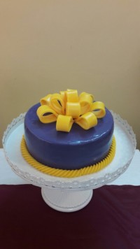 کیک باتزیین فوندانت