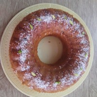 کیک کشمش و گردو