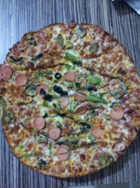 پیتزا پپرونى