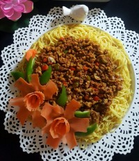 ماکارونی من وسط خونه تکونی