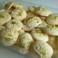 شیرینی پیچ انگشتی