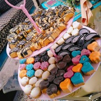 شیرینی عید نخودچی و برشتوک نخودچی