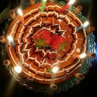 کیک زیرا تقدیم به همه دوستان گلم