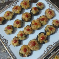 قارچ شکم پربا مرغ و پنیر فتا