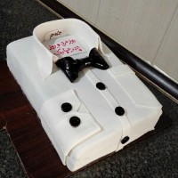 کیک با فوندانت