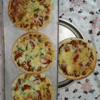 پیتزای خودم پز.