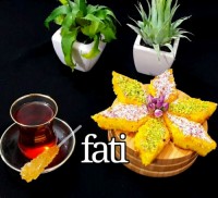 کیک باقلوا کشنده ی رژیم باروح بازی میکنه