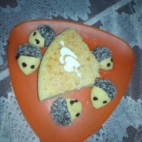 کیک سیب و شیرینی جوجه تیغی