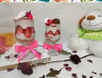 پارفه توت فرنگی و چیز کیک