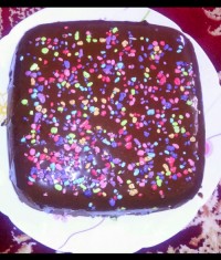 کیک با روکش کاناش