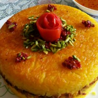 ته چین زرشک وگردو