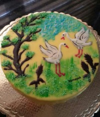 کیک با روکش خامه پاستیلی