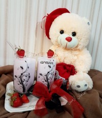 شیک توت فرنگی چند لایه