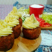 میتلف با سس قرمز