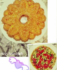 دمی گوجه شایدم استانبولی با سالاد شیرازی :)