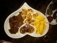 استیک با سس قارچ