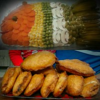 سمبوسه گوشت و قارچ وسالادالویه به شکل ماهی