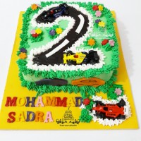 کیک خامه با دکور فوندانت