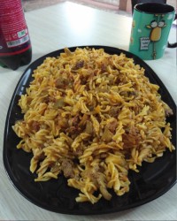 پاستا با سس بادمجان