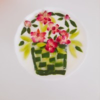 تزیین ماست و خیار. (ایده از نت)