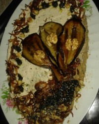 کشک بادمجون خانم باجی