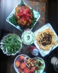 مرغ بریان خانگی و خوراک گوشت و سیب زمینی