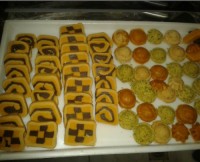 حلوا شطرنجی وحلوا سنتی وپسته ای