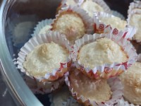 اینم شیرینی نارگیلی پفکی من..طعمش عالیییییییییی بود