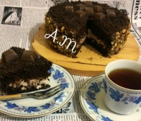 برش خورده ی کیک نوتلا