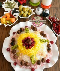 آلبالو پلو با گوشت قلقلی